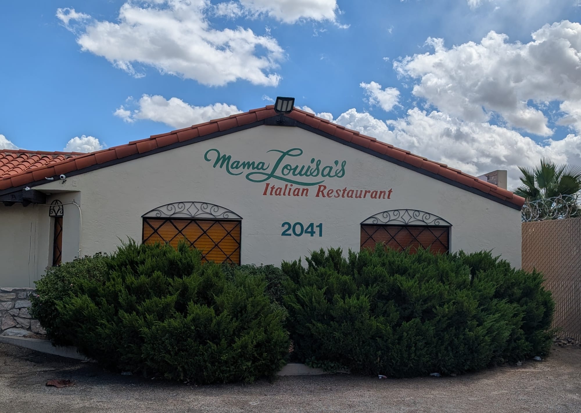 Mama Louisa's