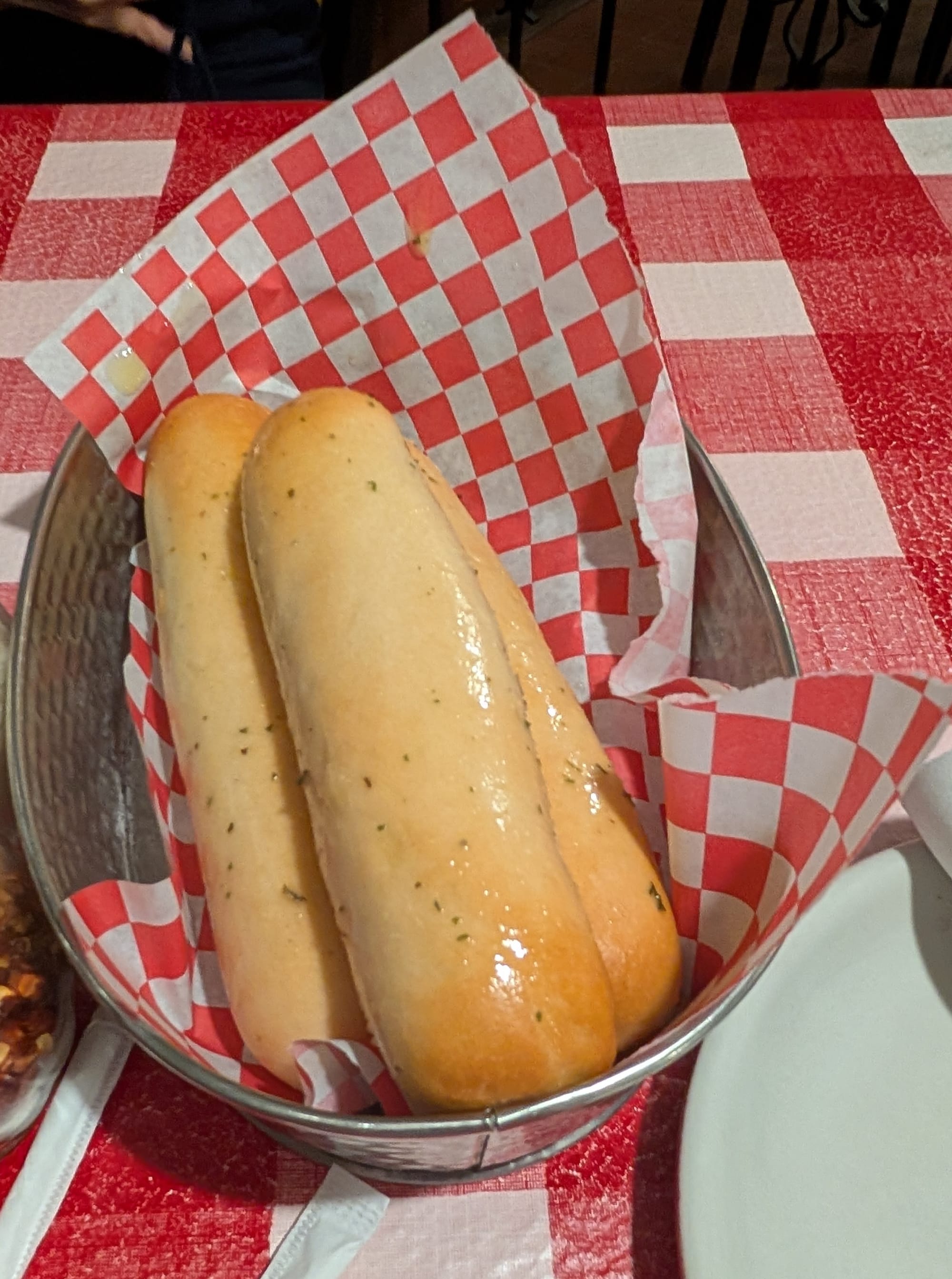 Mama Louisa's