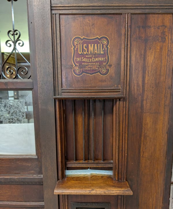 The Strangest Post Offices in Arizona